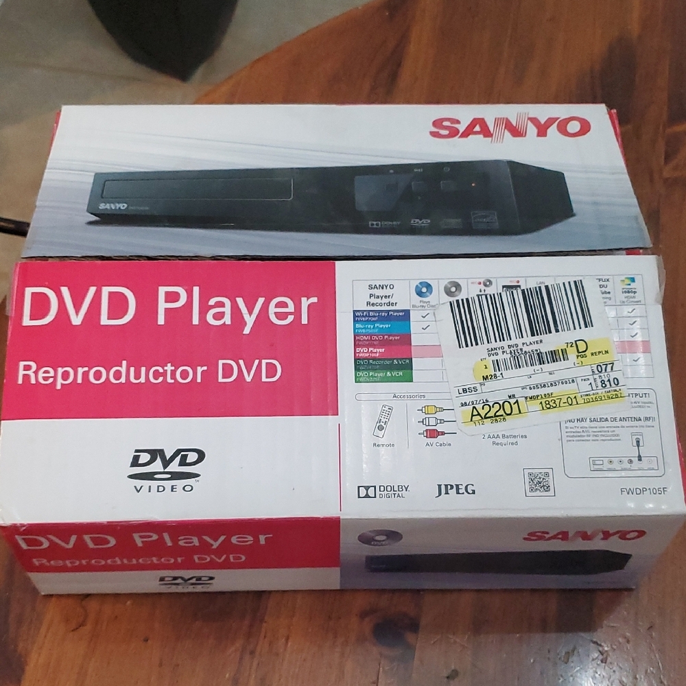 Sanyo Black DVD Player with Blue-ray